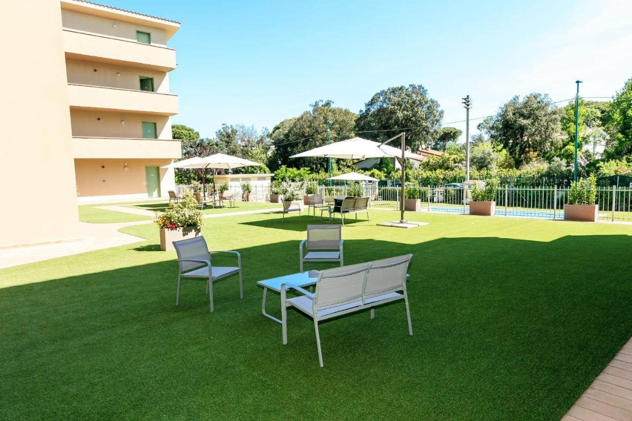 Residence San Francesco Tirrenia Εξωτερικό φωτογραφία