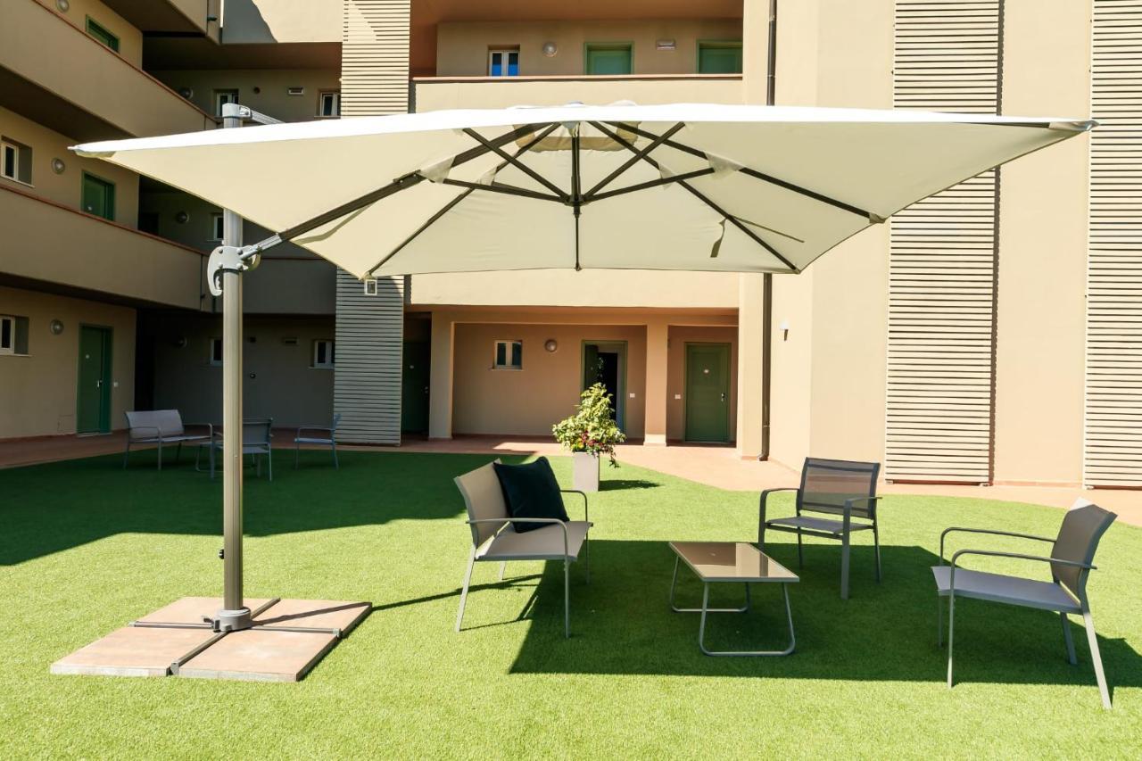 Residence San Francesco Tirrenia Εξωτερικό φωτογραφία
