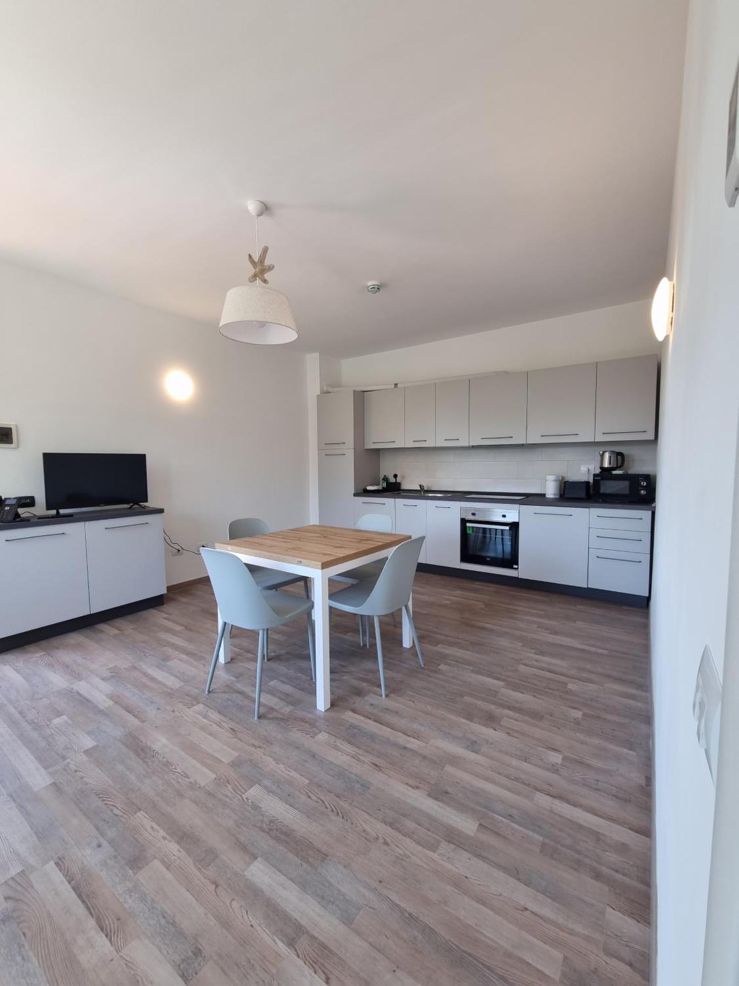 Residence San Francesco Tirrenia Εξωτερικό φωτογραφία