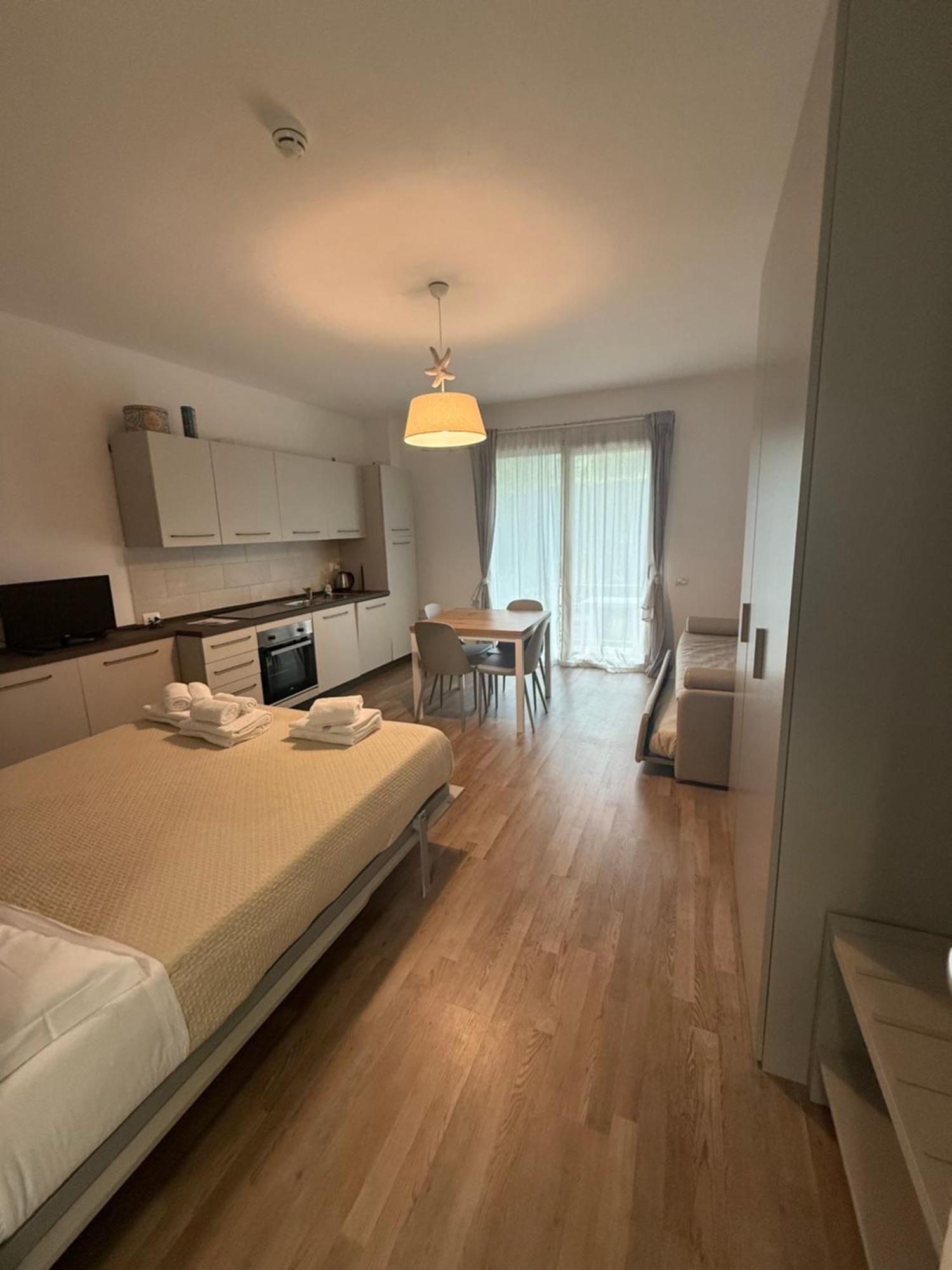 Residence San Francesco Tirrenia Εξωτερικό φωτογραφία